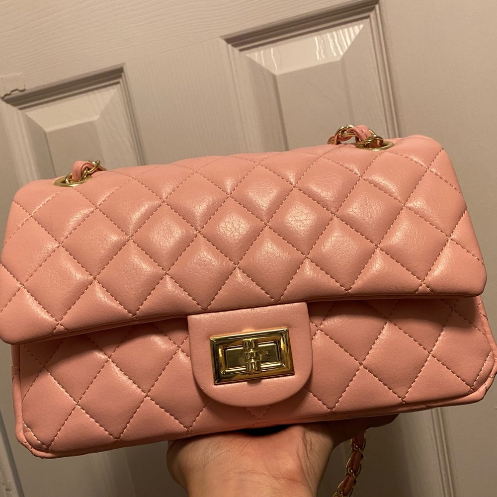 purses - Picture 6 of 7